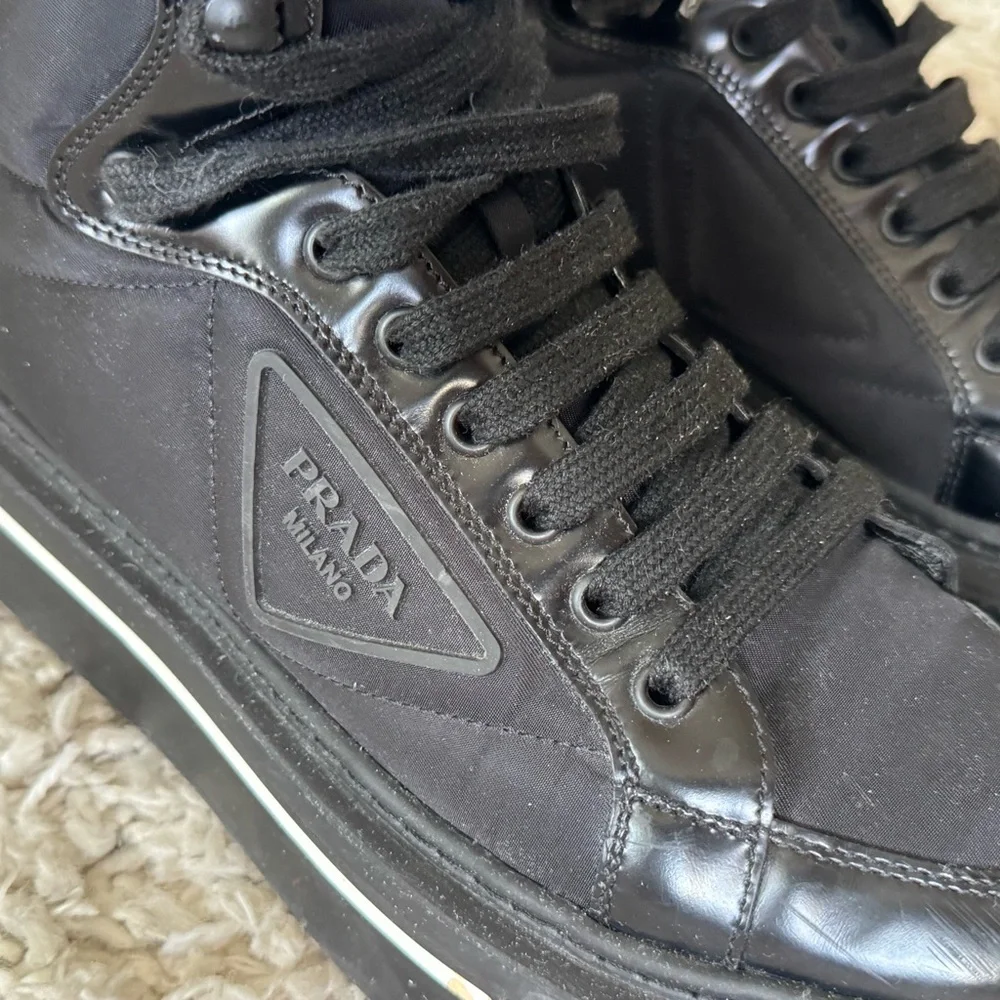 Prada Black Leather Sneakers Sleek Design - Picture 4 of 8